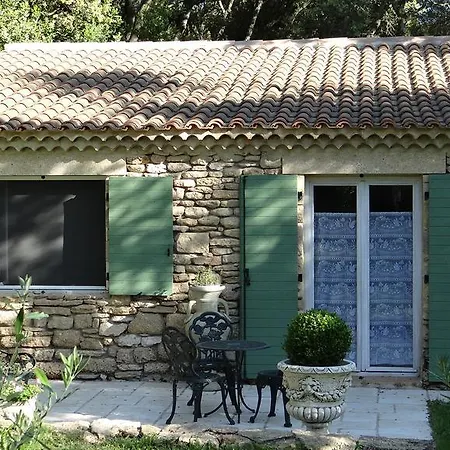 Le Mazet Hébergement de vacances Remoulins